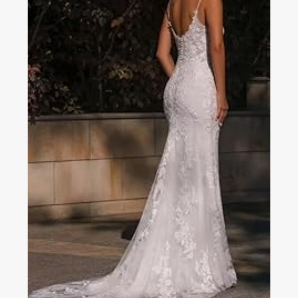 Wedding dress